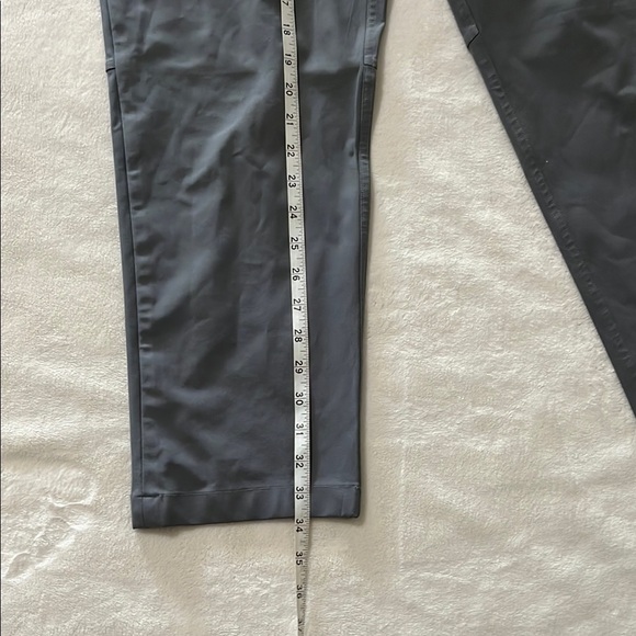 Lululemon Men's Gray Pants - Picture 10 of 13